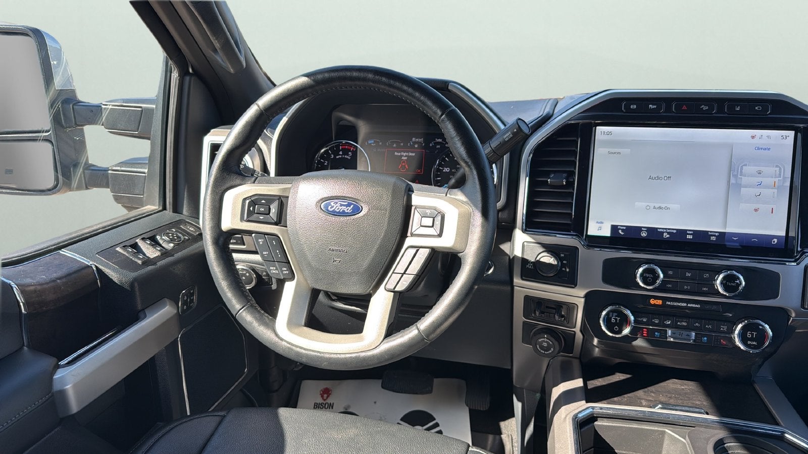 2022 Ford F-350SD Lariat