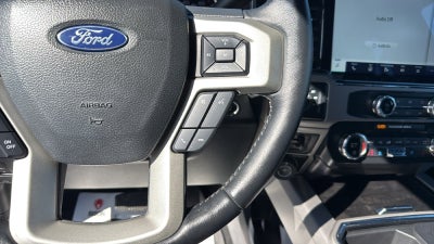 2022 Ford F-350SD Lariat