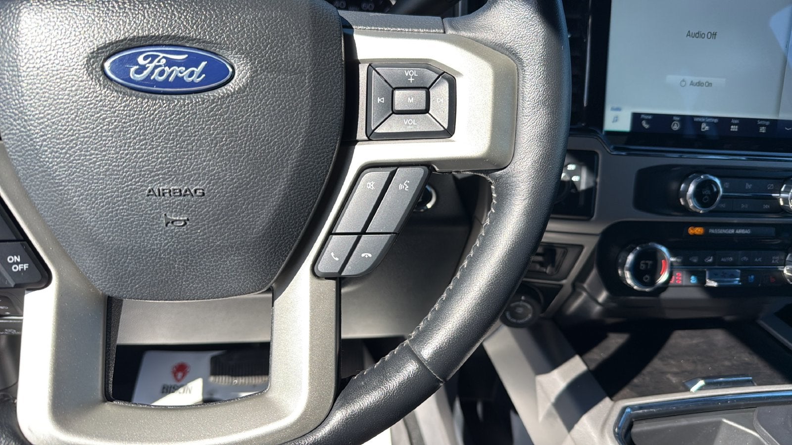 2022 Ford F-350SD Lariat
