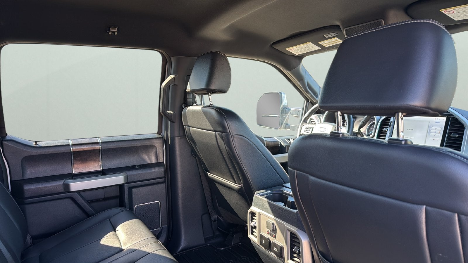 2022 Ford F-350SD Lariat