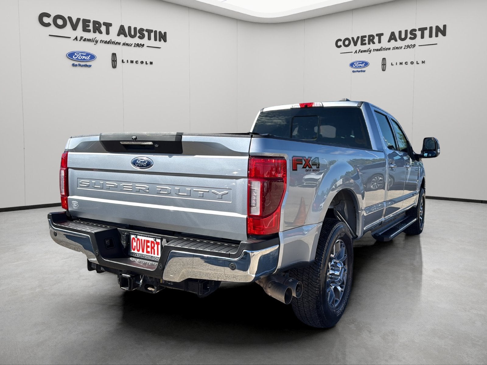 2022 Ford F-350SD Lariat