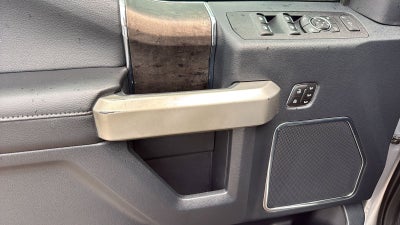 2022 Ford F-350SD Lariat