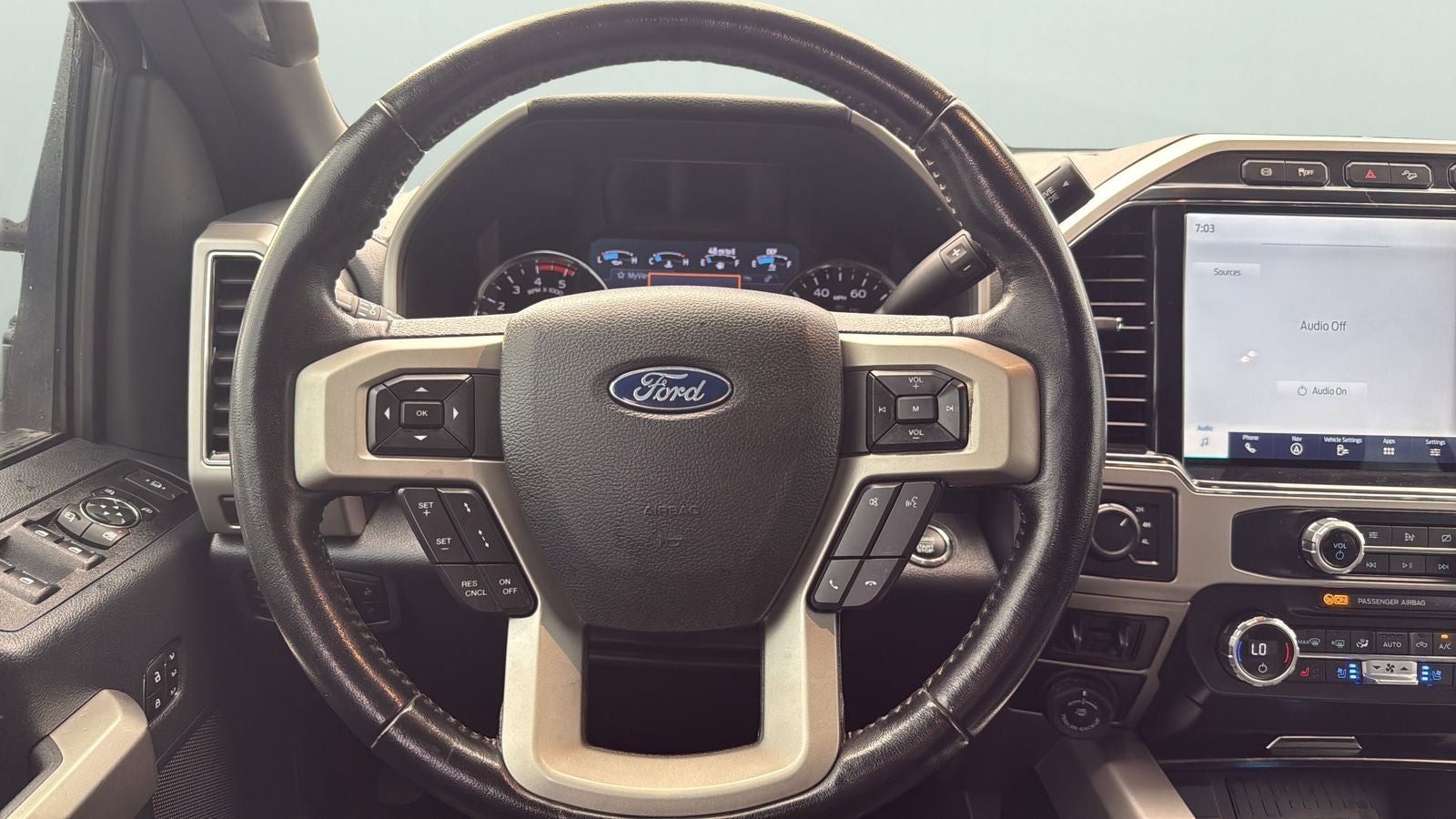 2022 Ford F-350SD Lariat