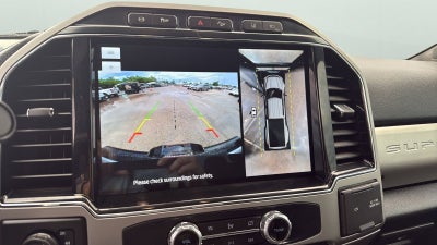 2022 Ford F-350SD Lariat