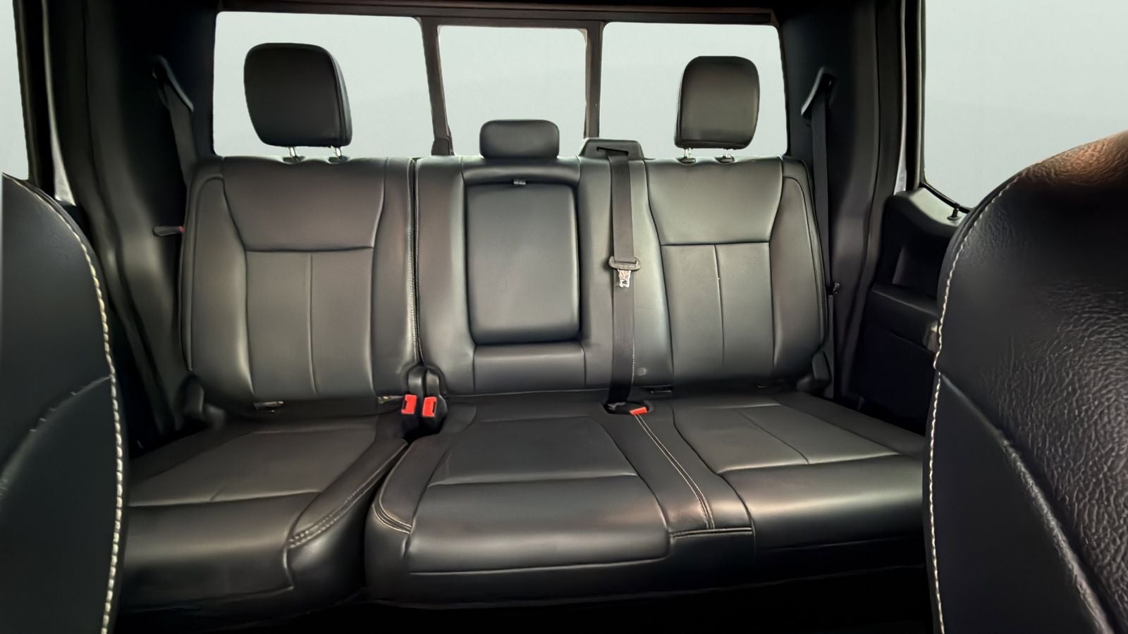 2022 Ford F-350SD Lariat