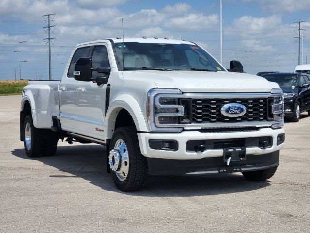 2026 Ford F-450SD Platinum