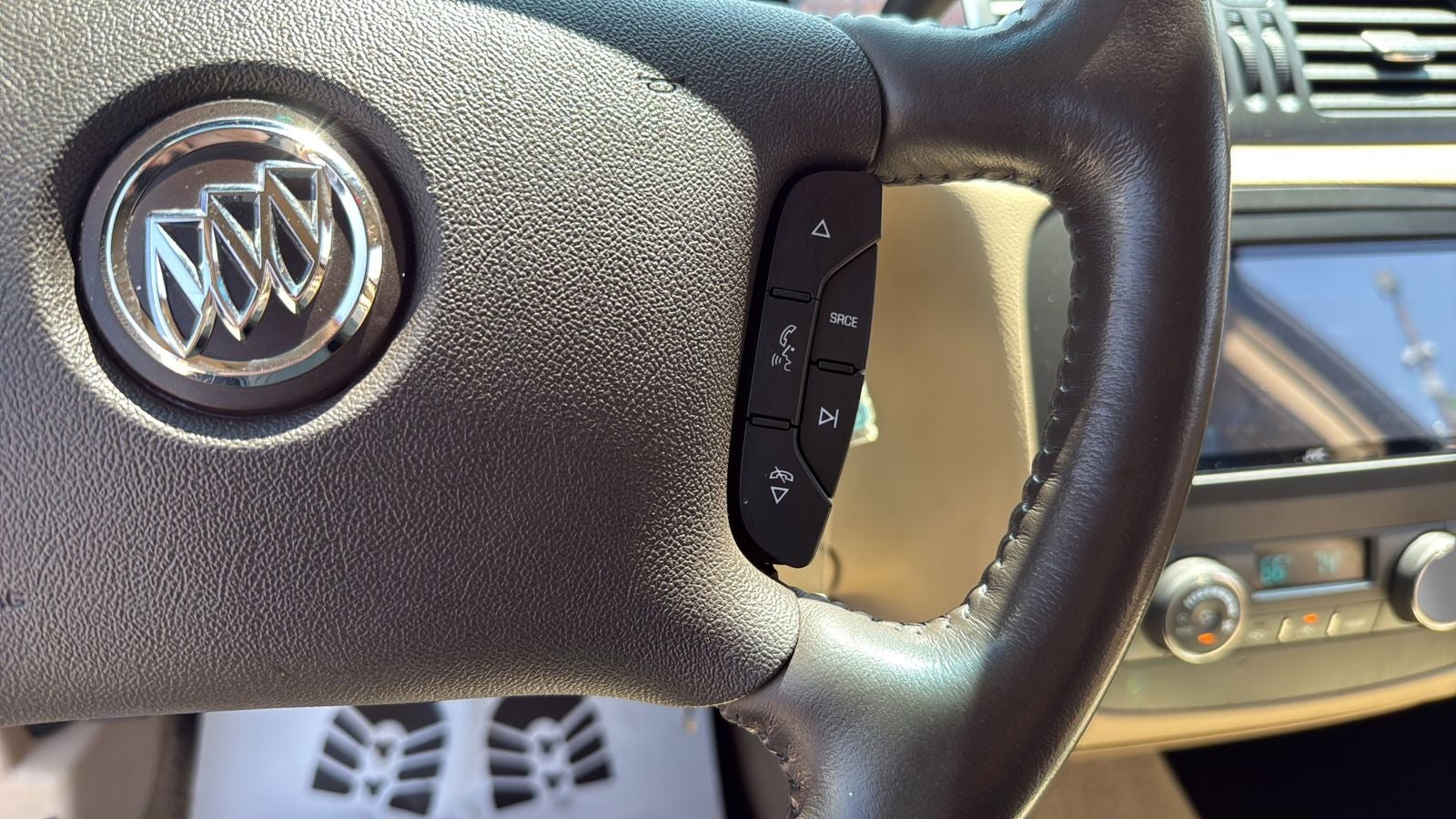 2011 Buick Lucerne CXL