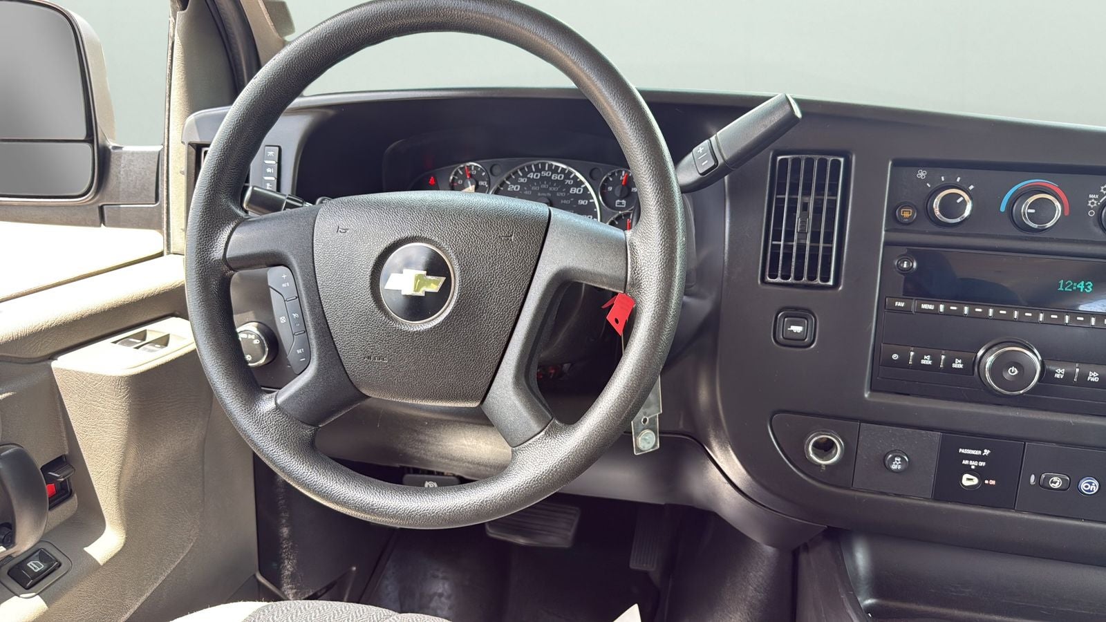 2018 Chevrolet Express 3500 LT Passenger