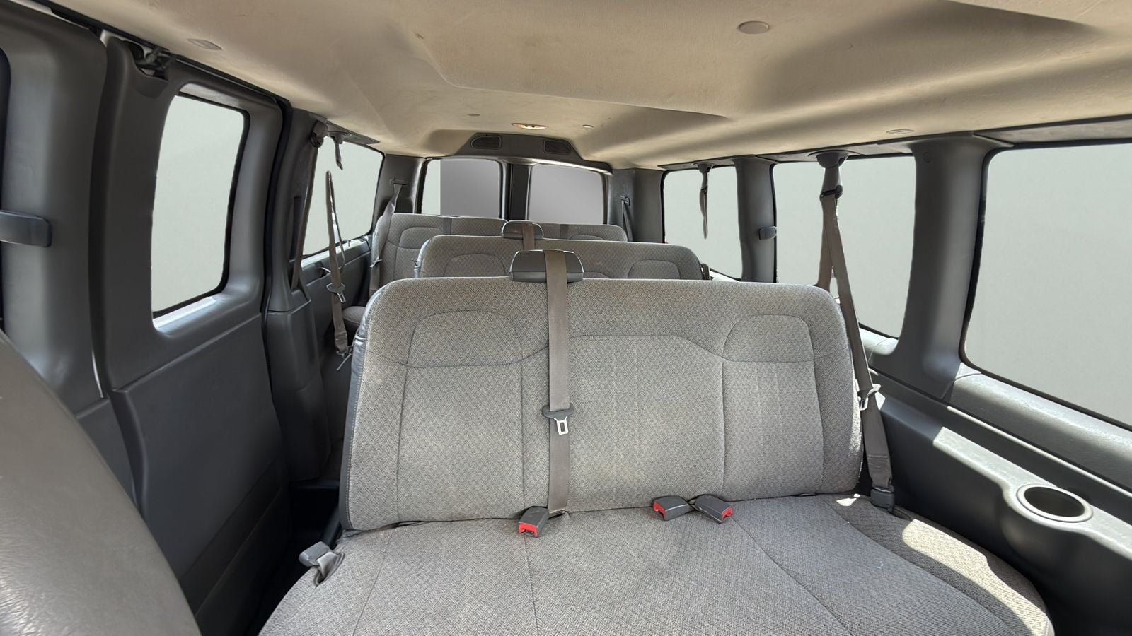 2018 Chevrolet Express 3500 LT Passenger