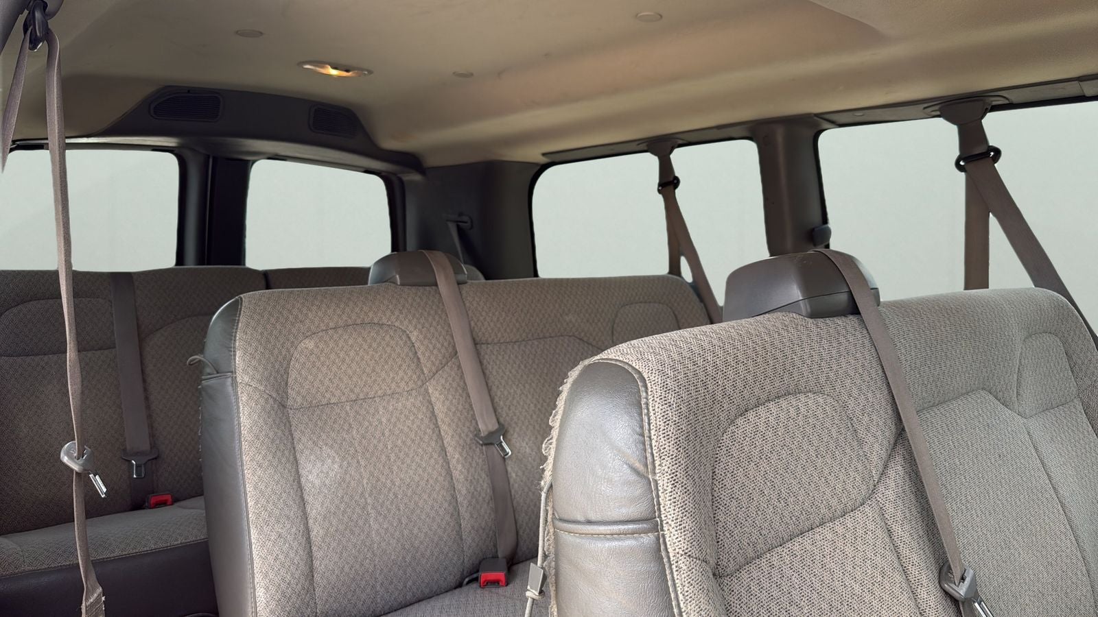 2018 Chevrolet Express 3500 LT Passenger