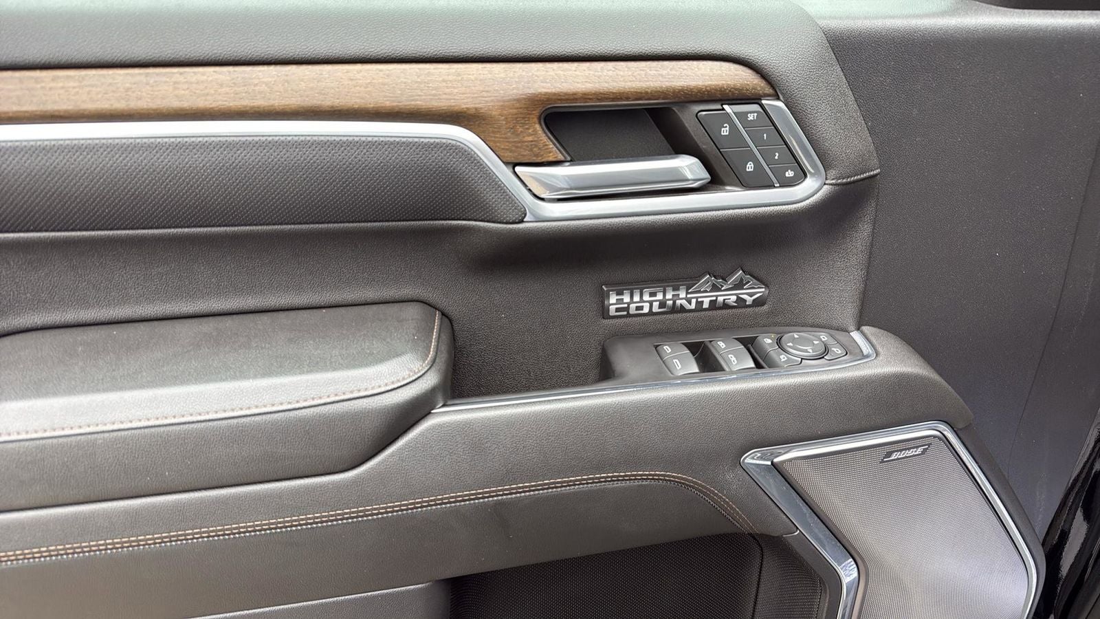 2022 Chevrolet Silverado 1500 High Country