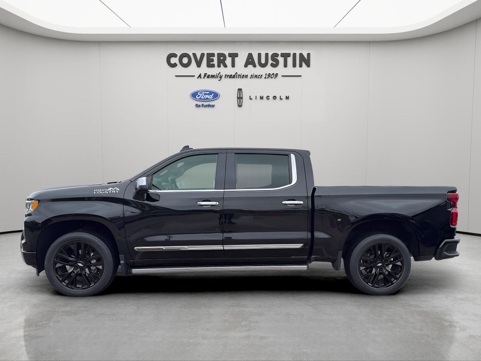 2022 Chevrolet Silverado 1500 High Country