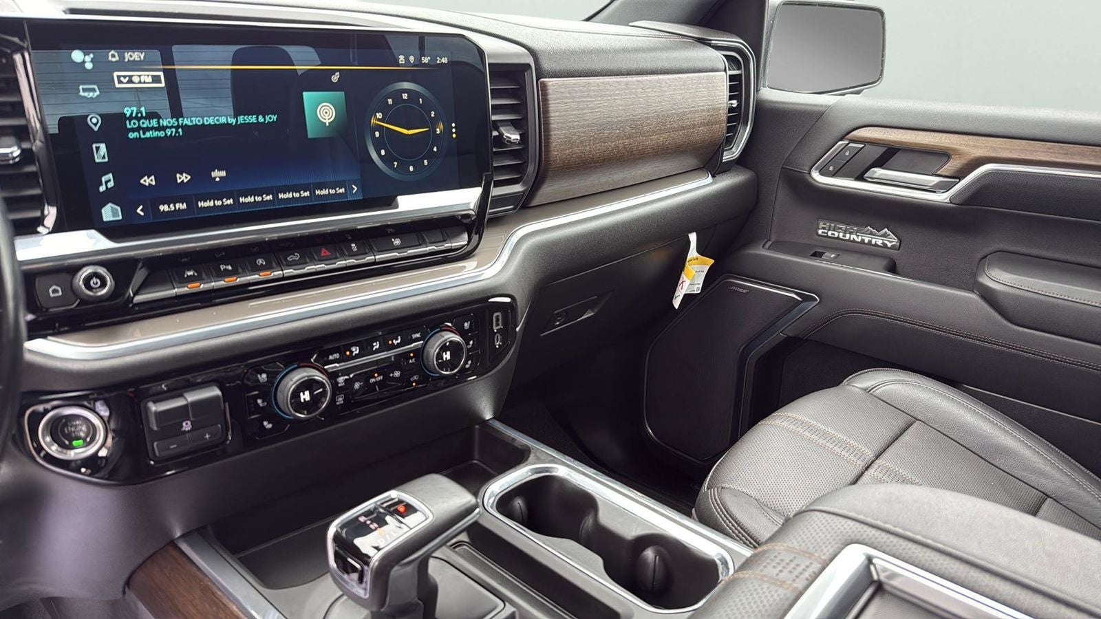 2022 Chevrolet Silverado 1500 High Country