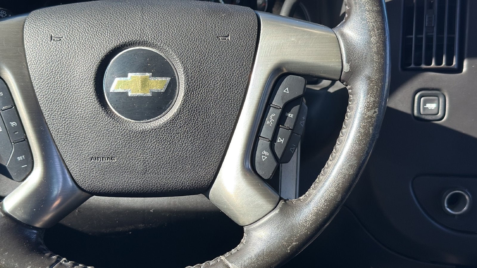 2017 Chevrolet Express 2500 Work Van Cargo