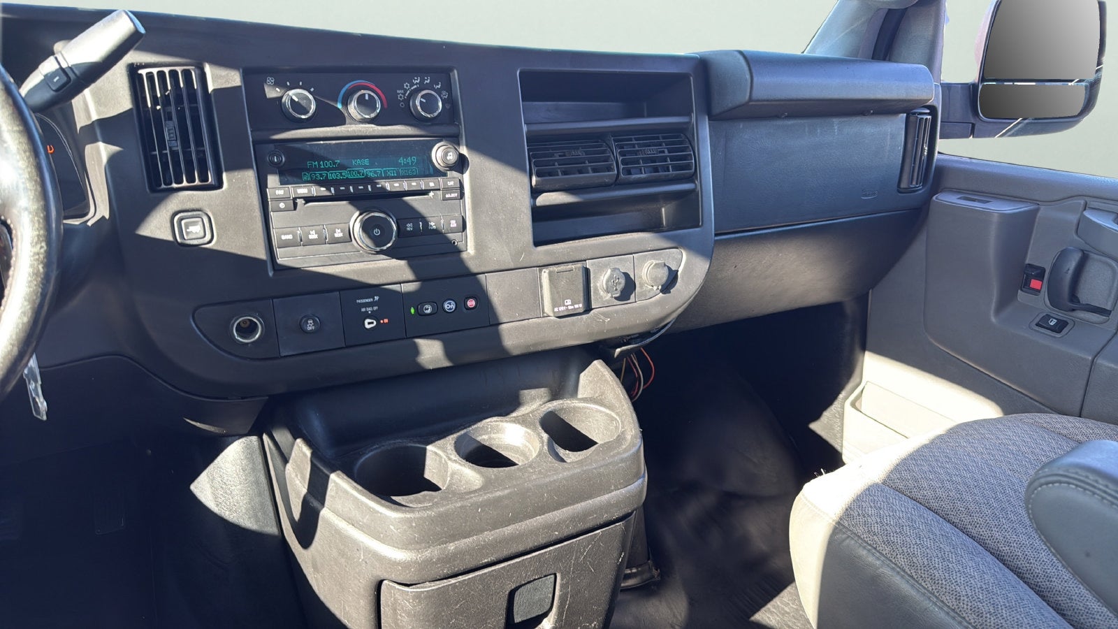 2017 Chevrolet Express 2500 Work Van Cargo