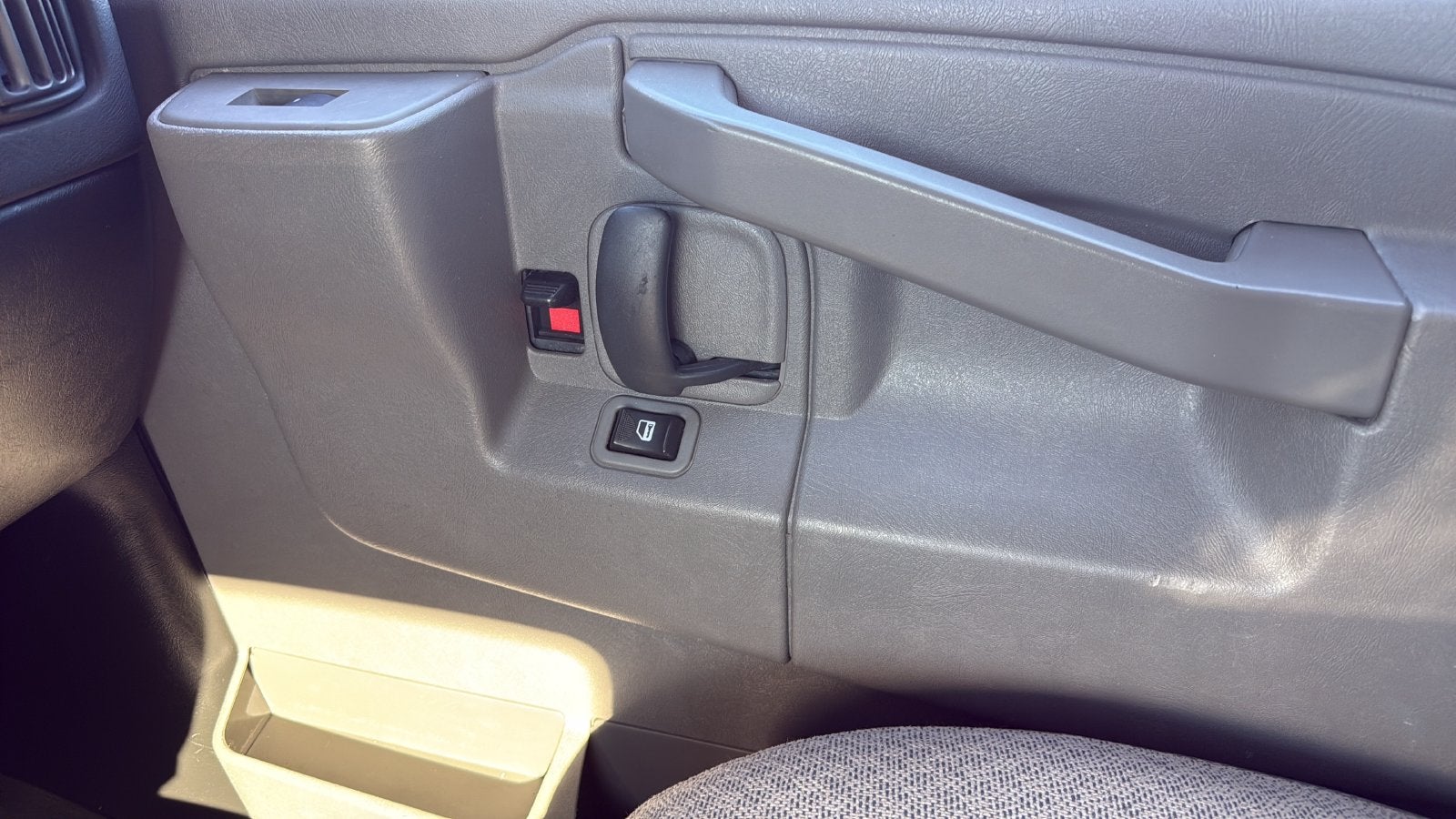 2017 Chevrolet Express 2500 Work Van Cargo