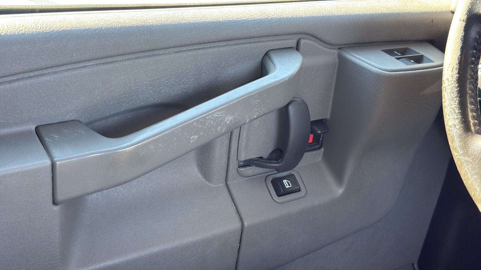 2017 Chevrolet Express 2500 Work Van Cargo