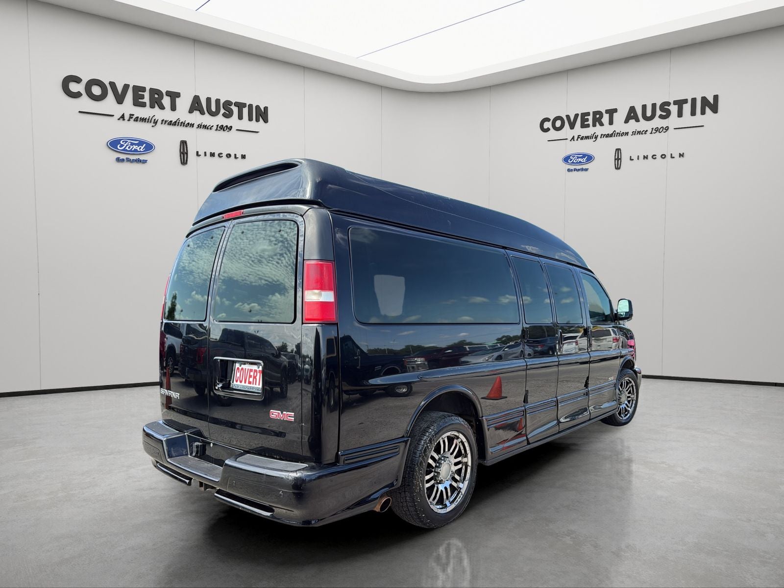 2015 GMC Savana 2500 Upfitter