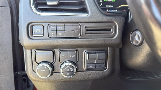 2022 GMC Yukon XL SLT