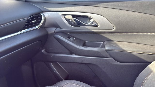 2018 Chevrolet Traverse LS