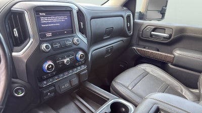 2022 GMC Sierra 2500HD Denali