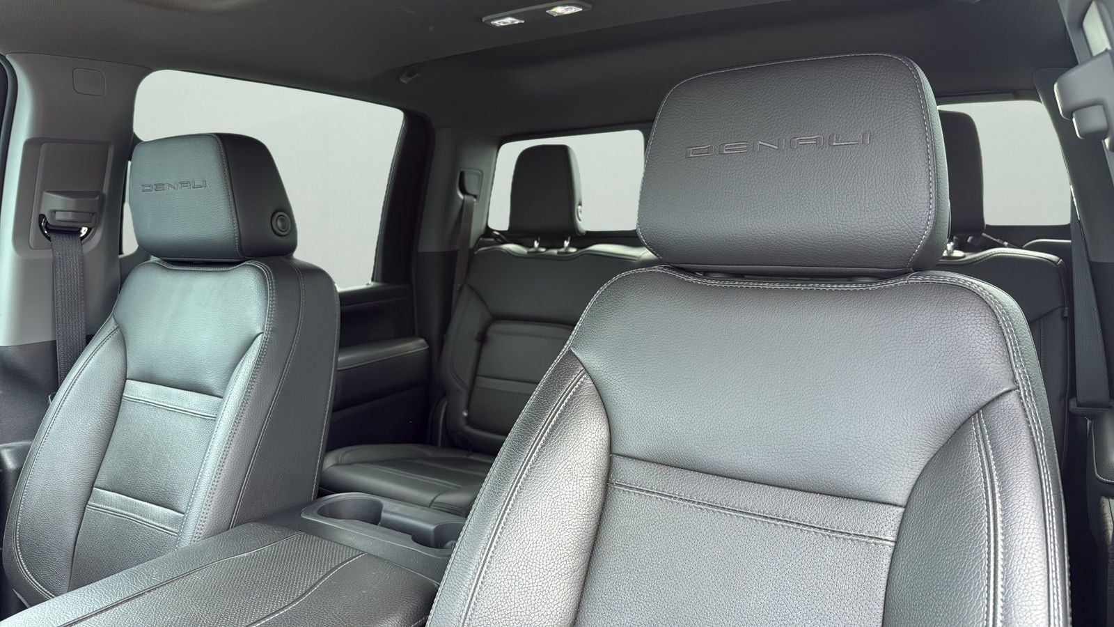 2023 GMC Sierra 3500HD Denali