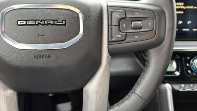 2025 GMC Sierra 2500HD Denali