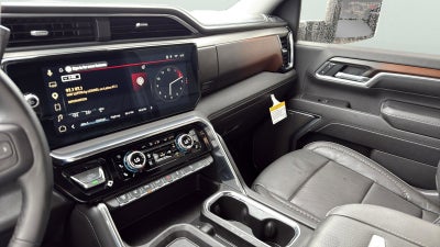 2025 GMC Sierra 2500HD Denali