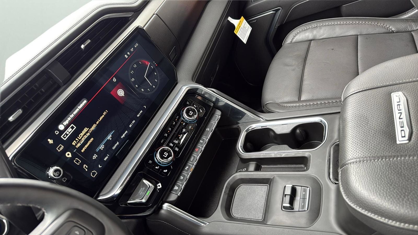 2025 GMC Sierra 2500HD Denali