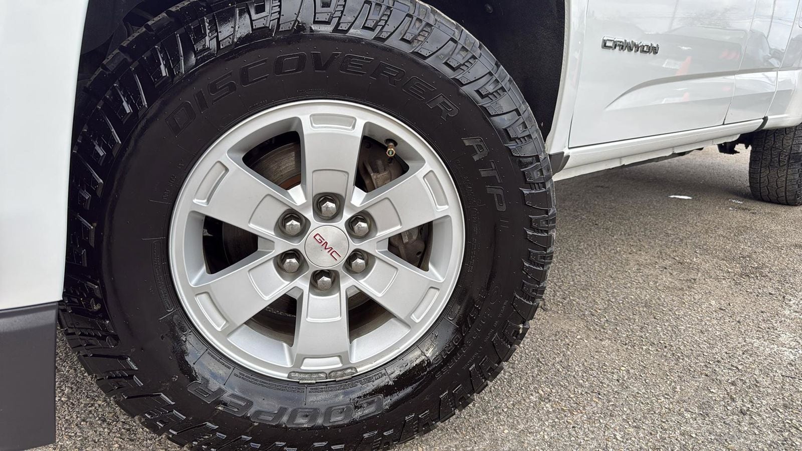 2016 GMC Canyon Base