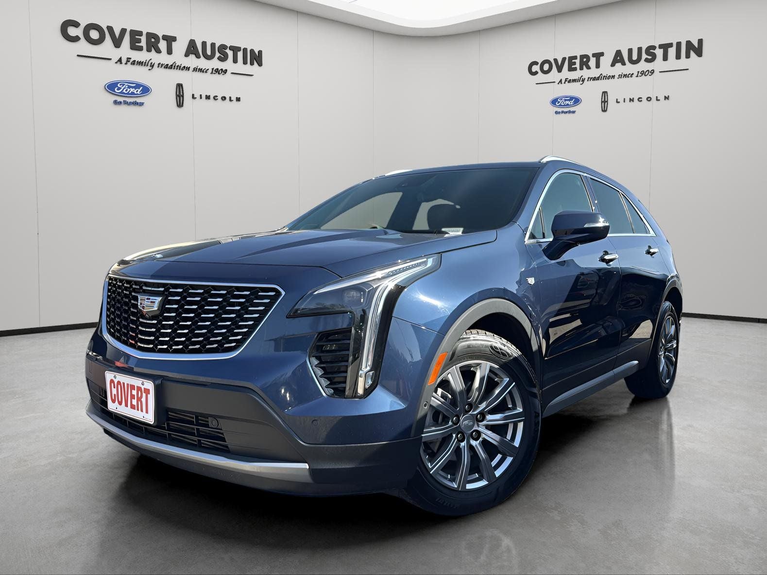 2020 Cadillac XT4 Premium Luxury