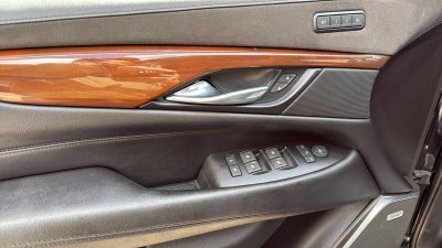 2018 Cadillac Escalade Luxury