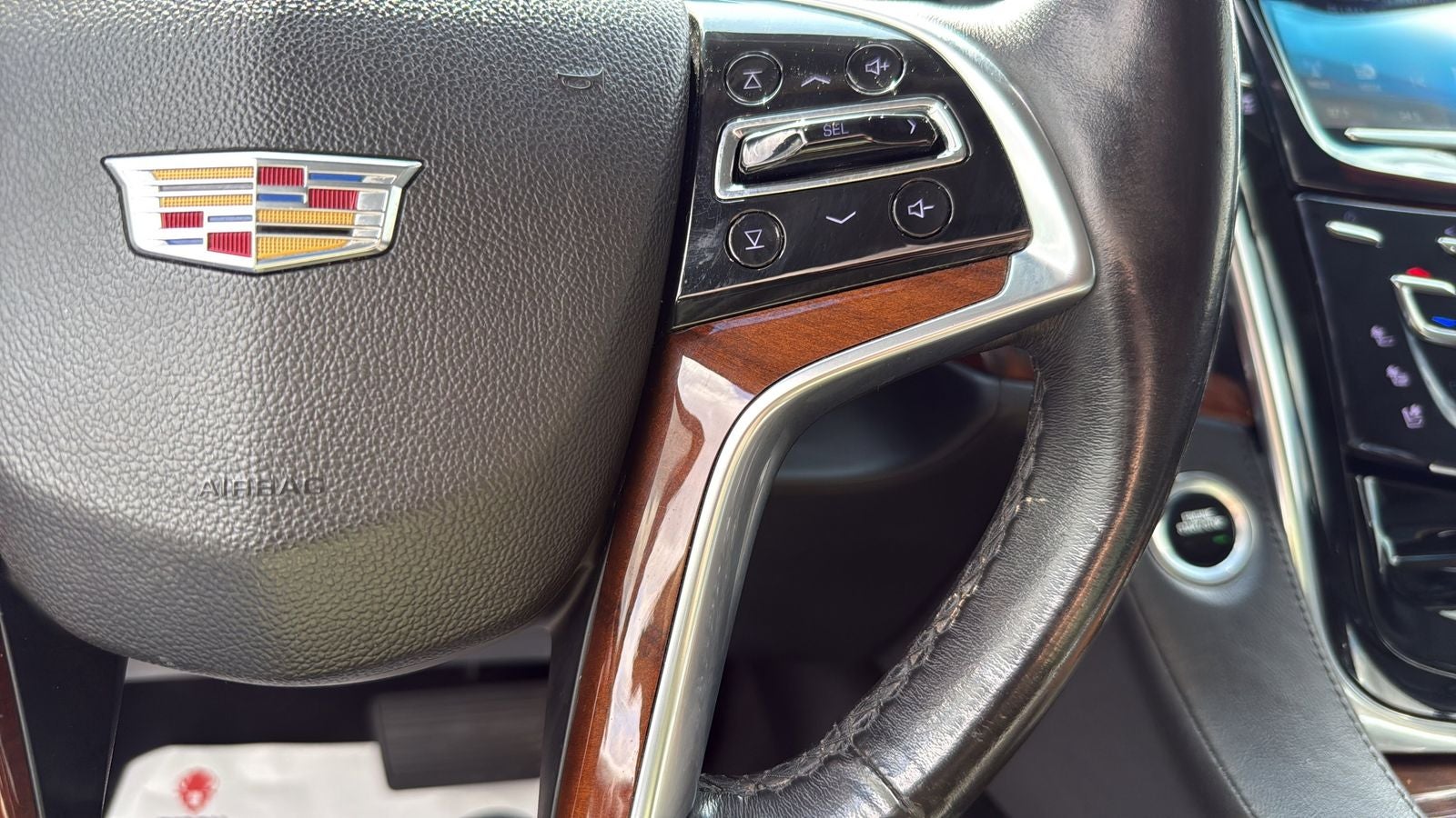 2018 Cadillac Escalade Luxury