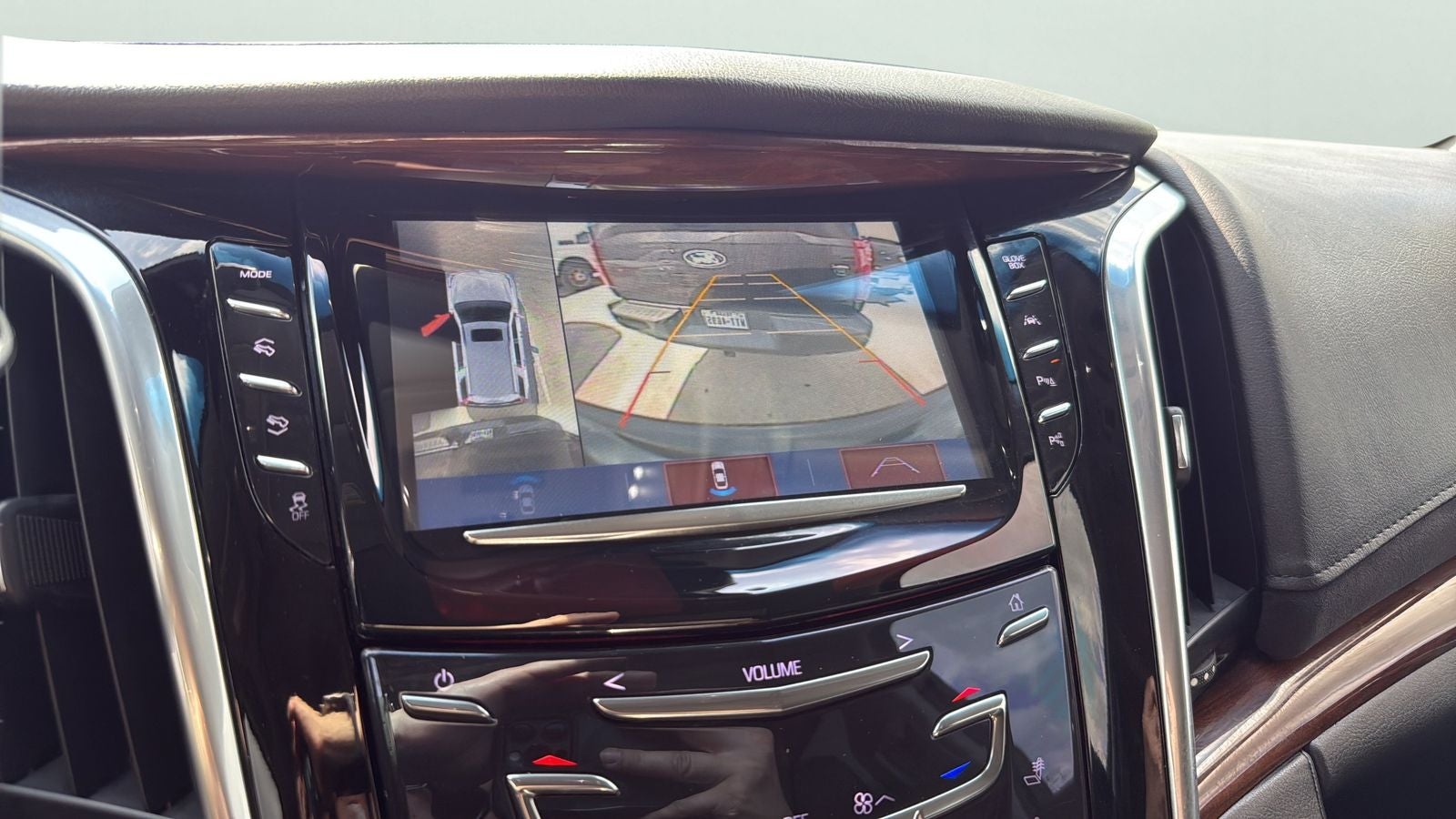 2018 Cadillac Escalade Luxury