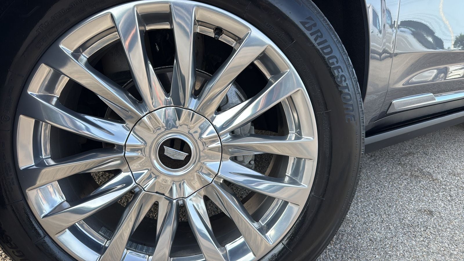 2022 Cadillac Escalade Premium Luxury