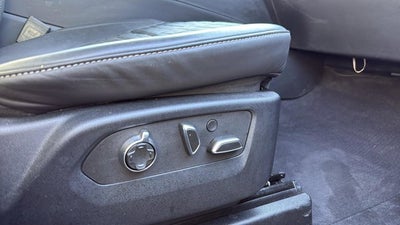 2023 Cadillac Escalade Premium Luxury Platinum