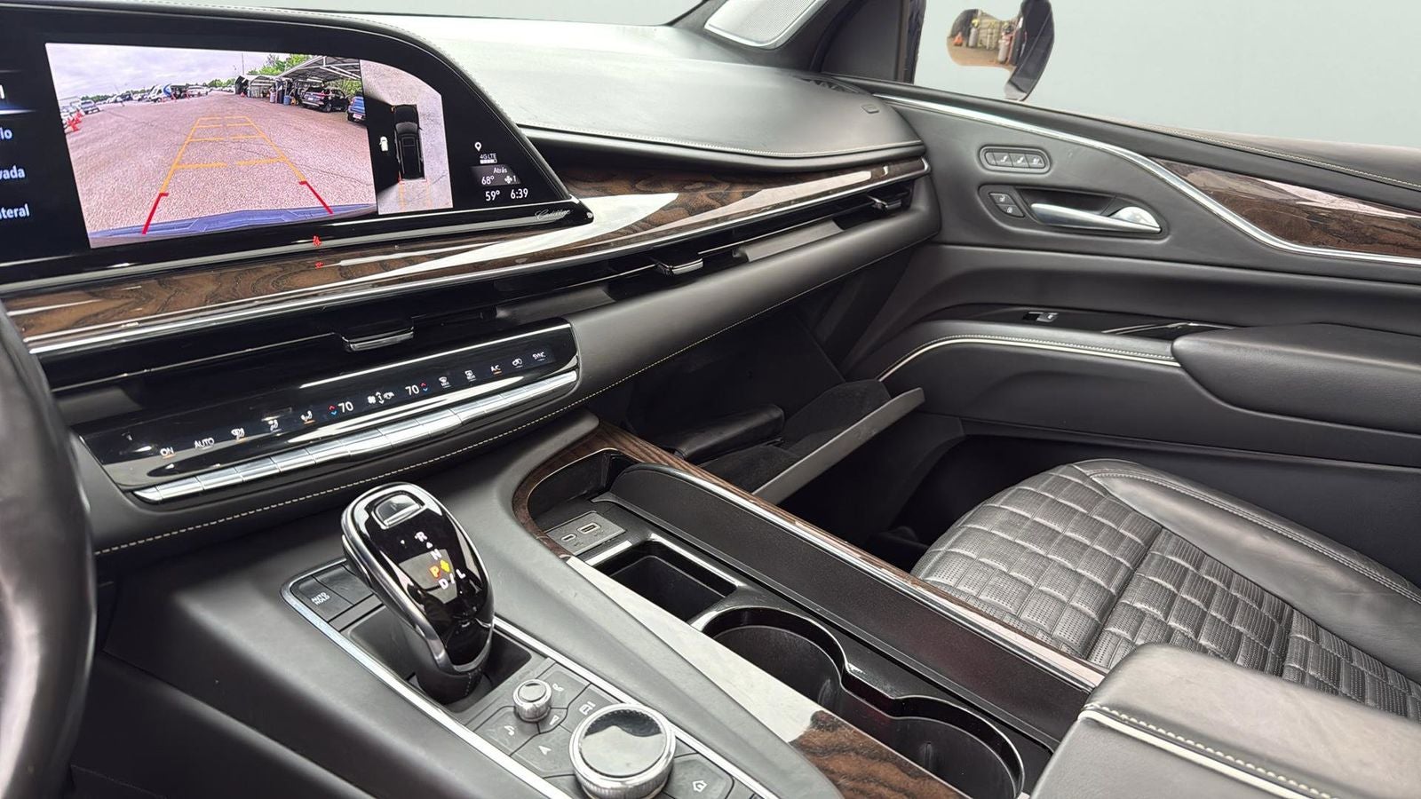 2021 Cadillac Escalade Sport Platinum