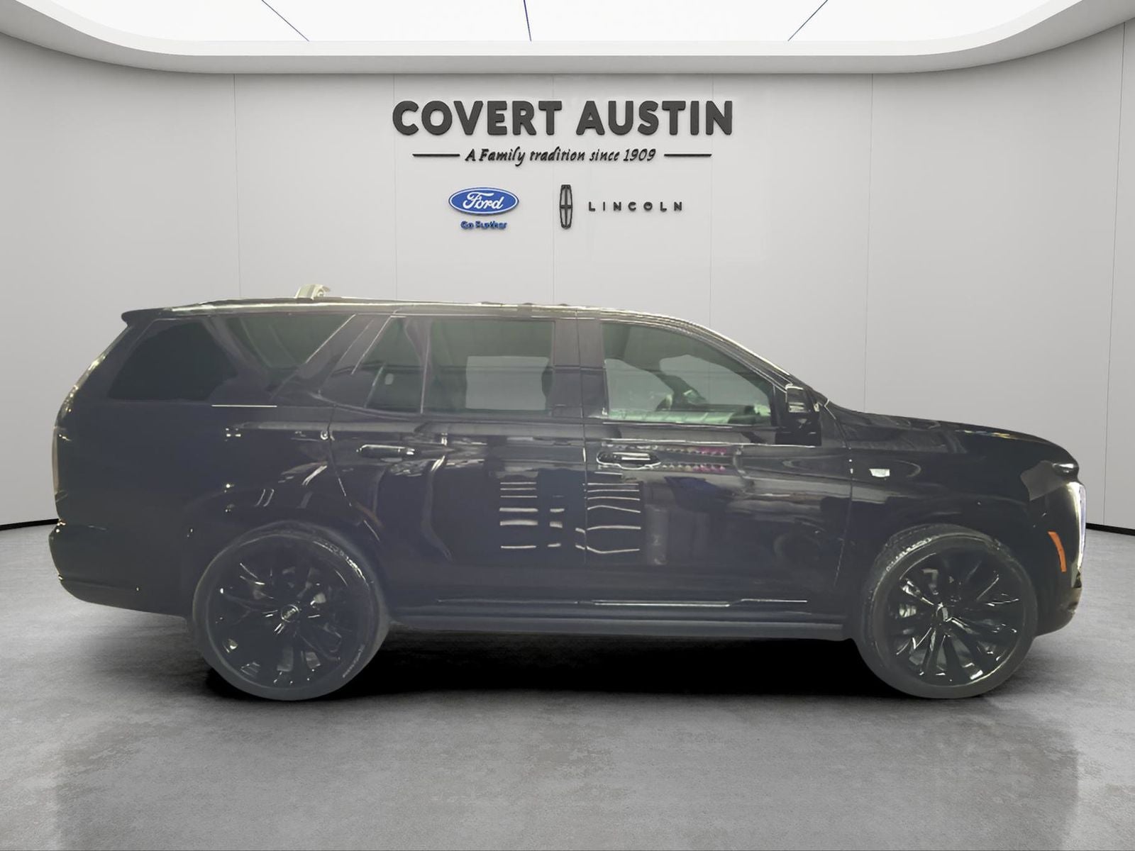 2025 Cadillac Escalade Sport Platinum