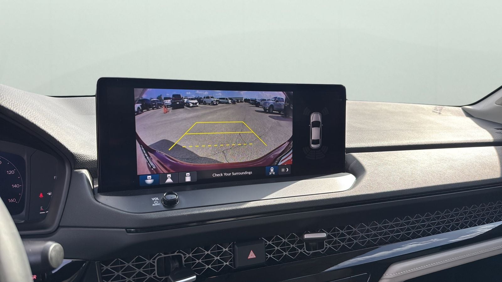 2023 Honda Accord Hybrid Touring w/o BSI