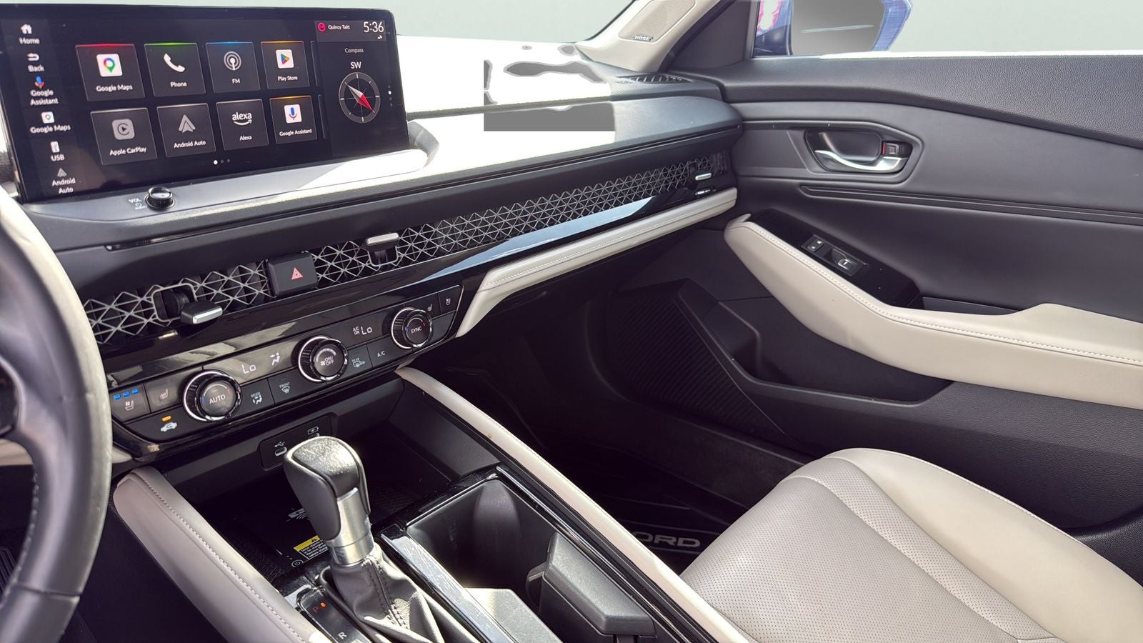 2023 Honda Accord Hybrid Touring w/o BSI