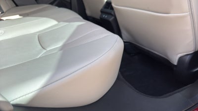 2023 Honda Accord Hybrid Touring w/o BSI