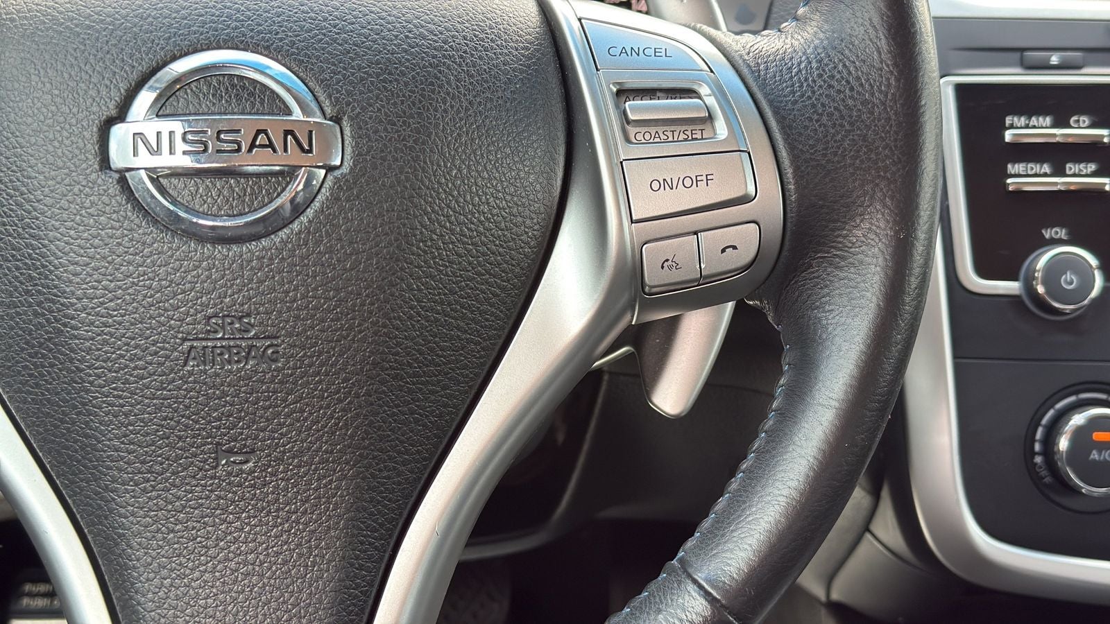 2016 Nissan Altima 2.5 SR