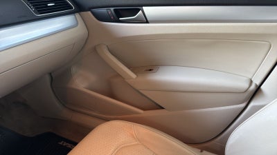 2012 Volkswagen Passat TDI SE