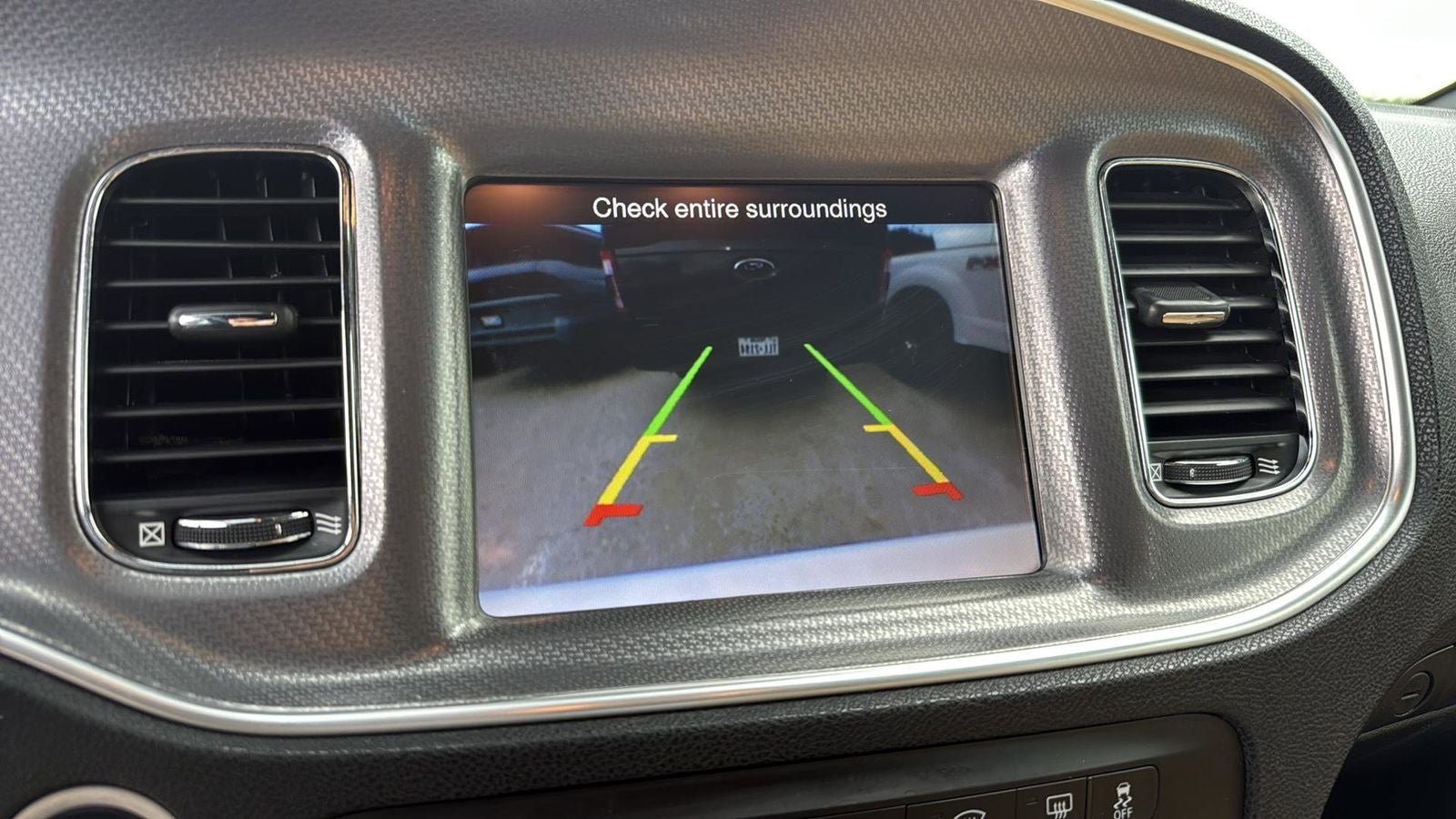 2013 Dodge Charger SXT