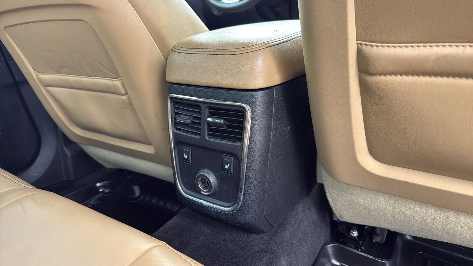 2013 Dodge Charger SXT