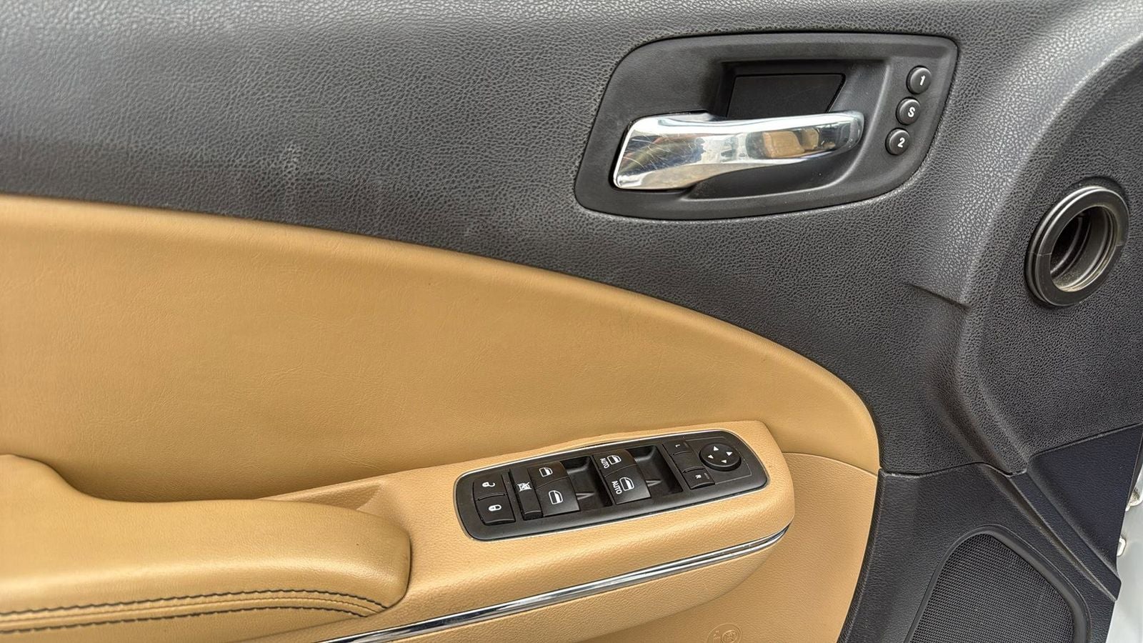 2013 Dodge Charger SXT