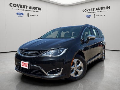 2018 Chrysler Pacifica Hybrid Limited