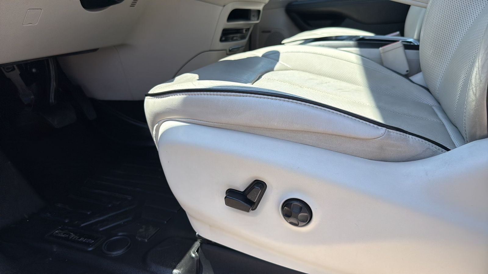 2018 Chrysler Pacifica Hybrid Limited