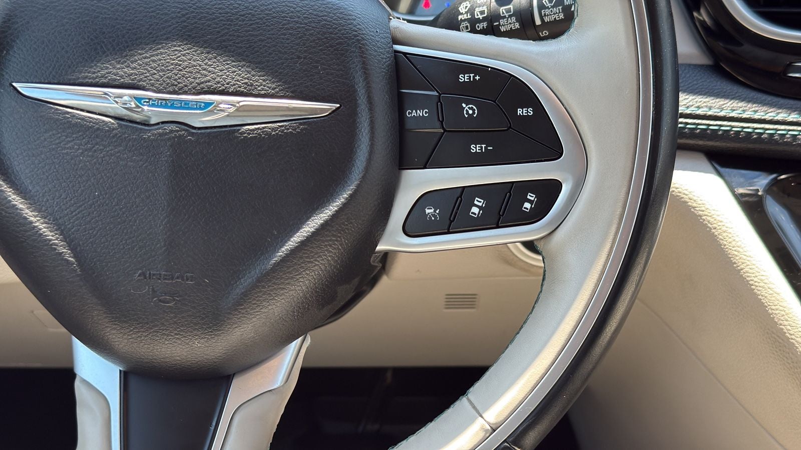 2018 Chrysler Pacifica Hybrid Limited