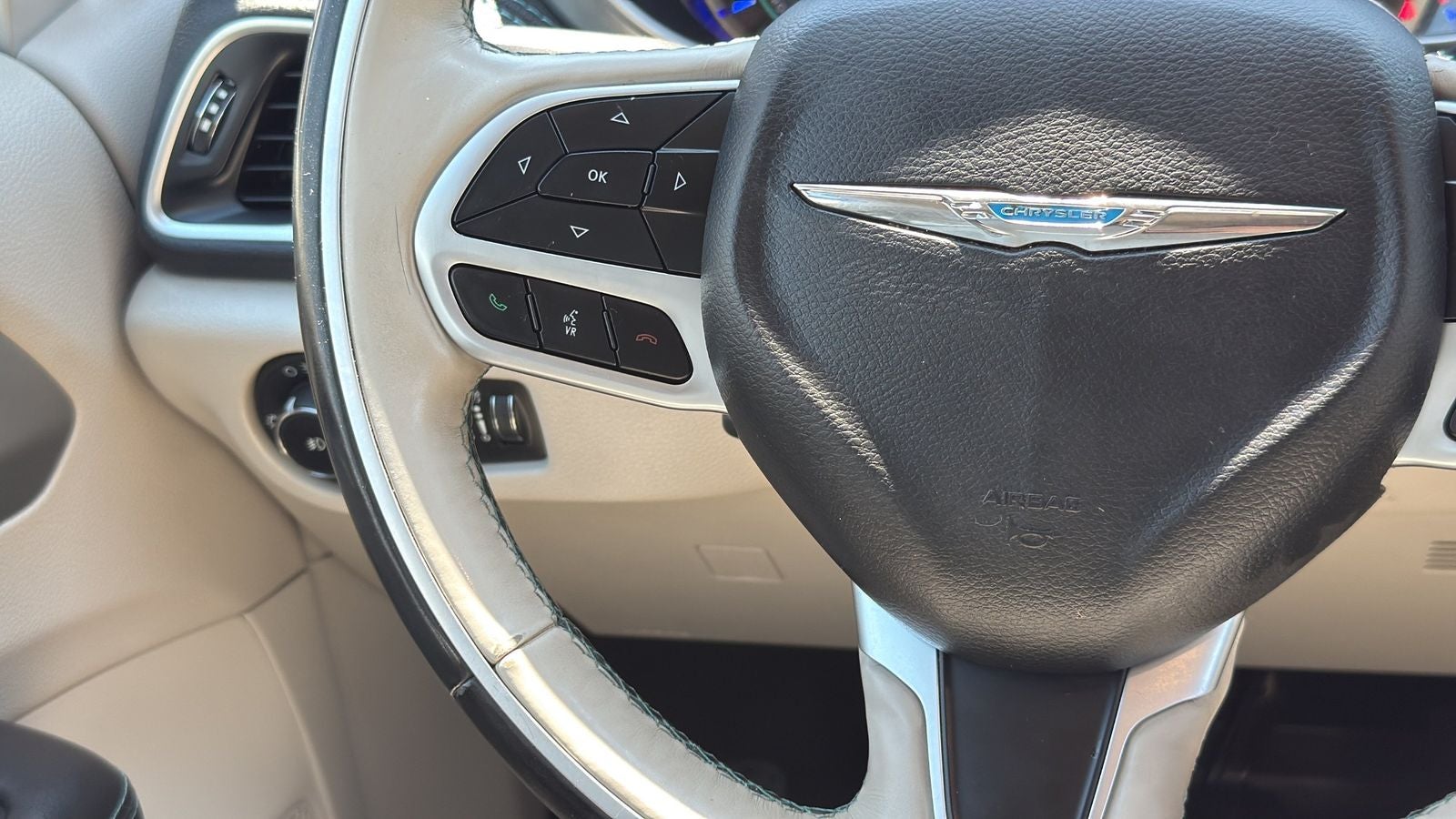 2018 Chrysler Pacifica Hybrid Limited